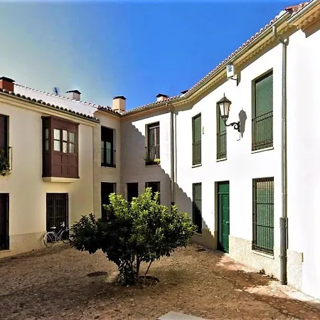 Alluring In Near The Castle Zamora